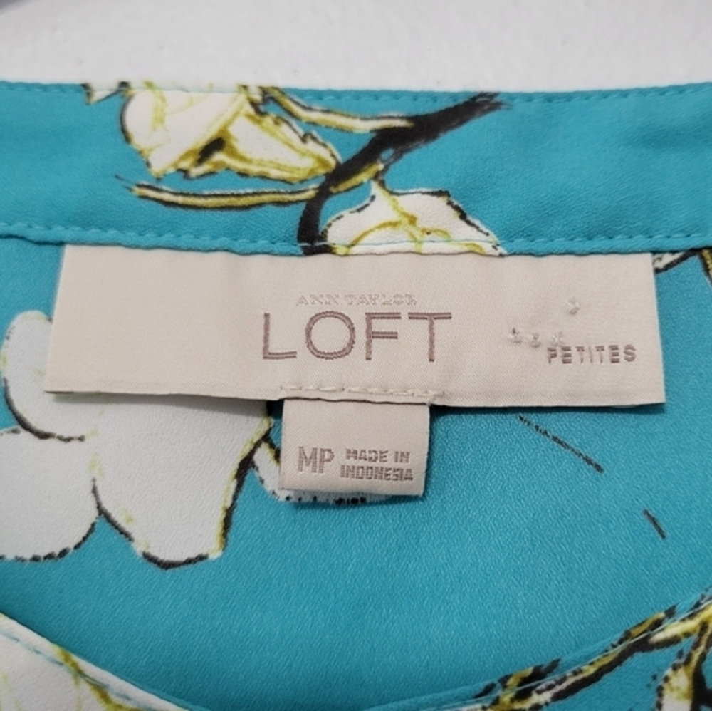 Women's Sz M & MP Office Blouse Top Bundle Floral Novelty Print Loft Crown & Ivy - Picture 8 of 16